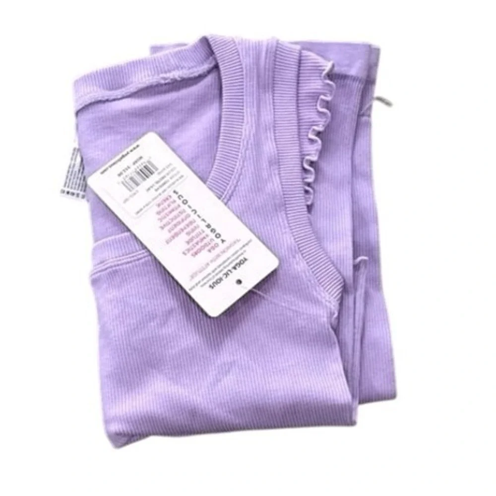 Yogalicious nwt removed